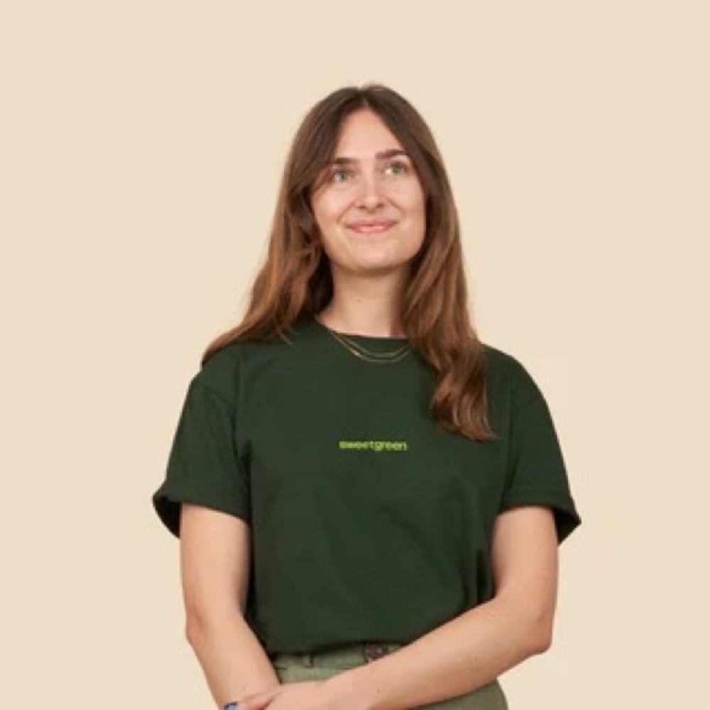 Sweetgreen Logo Tee - Kale